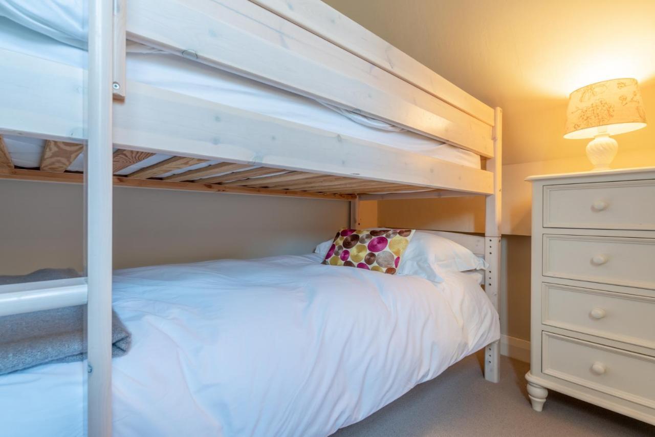 Corner Cottage Bretforton Екстер'єр фото