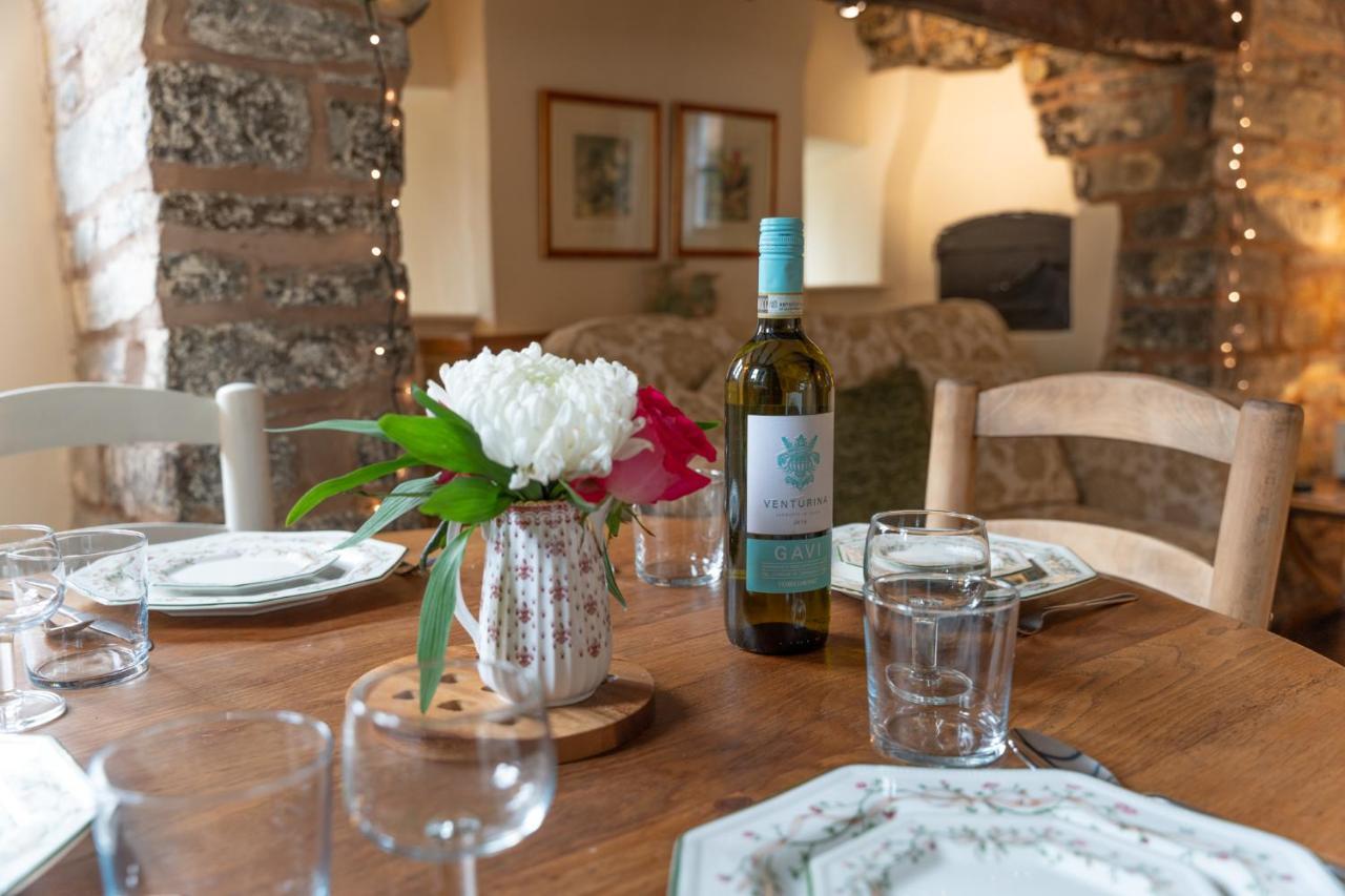 Corner Cottage Bretforton Екстер'єр фото